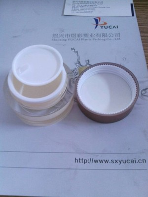 亚克力清角面膜瓶套装 高档化妆品包装的长期供应之选——聚焦绍兴市煜彩塑业